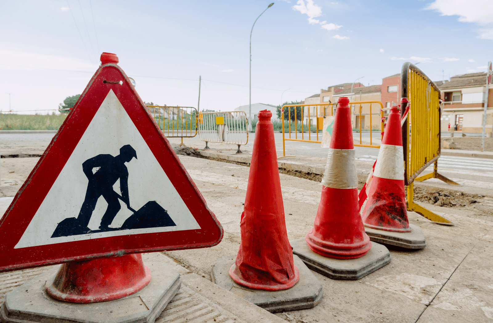 Construction Signage In Abu Dhabi